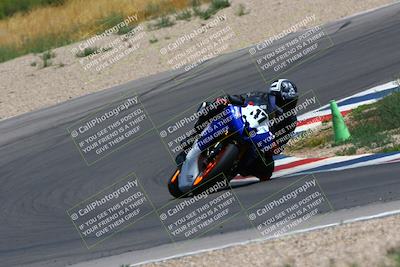 media/Apr-30-2023-CRA (Sun) [[020fcf5d43]]/Race 2-600 Expert Supersport/